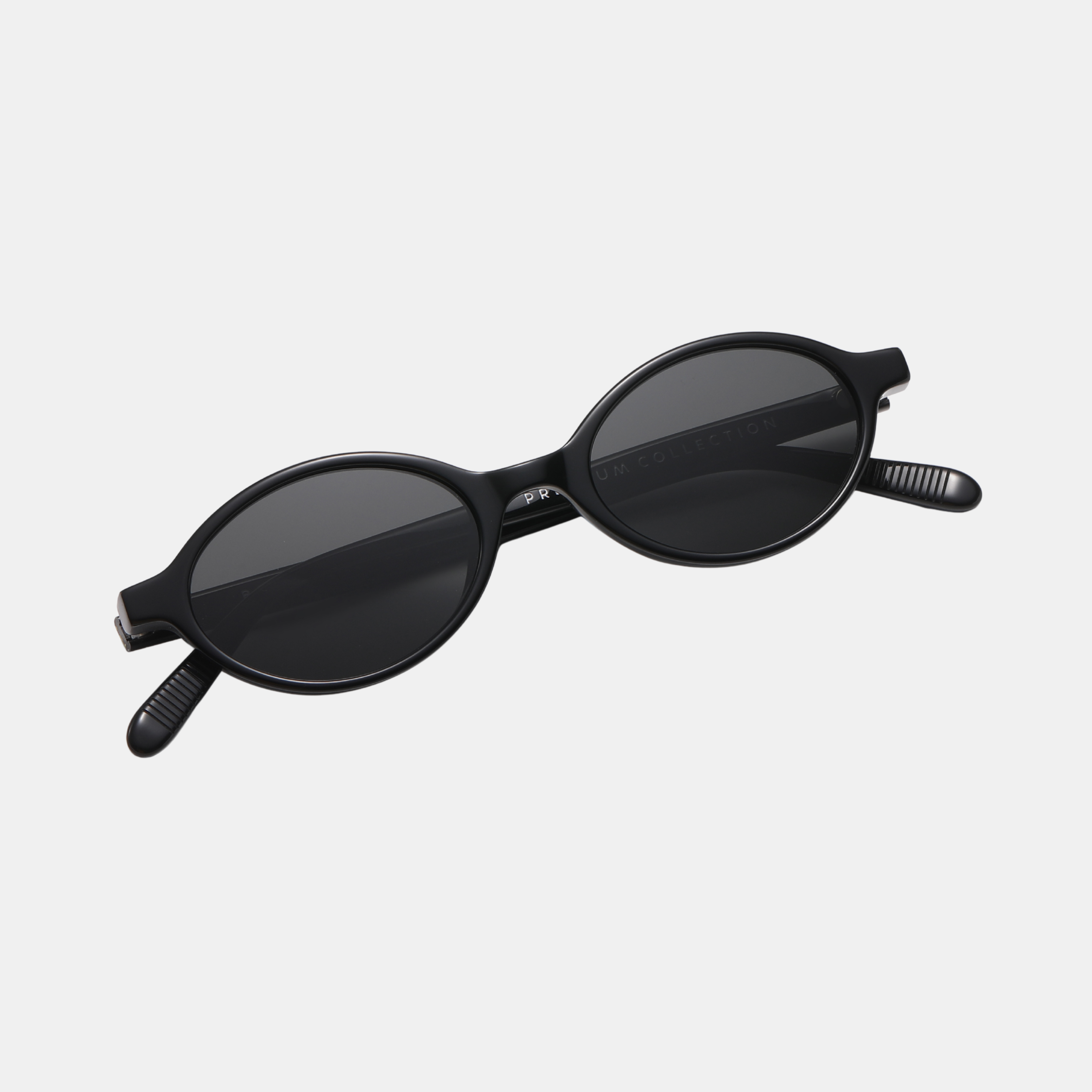 VERA. - Noir Black