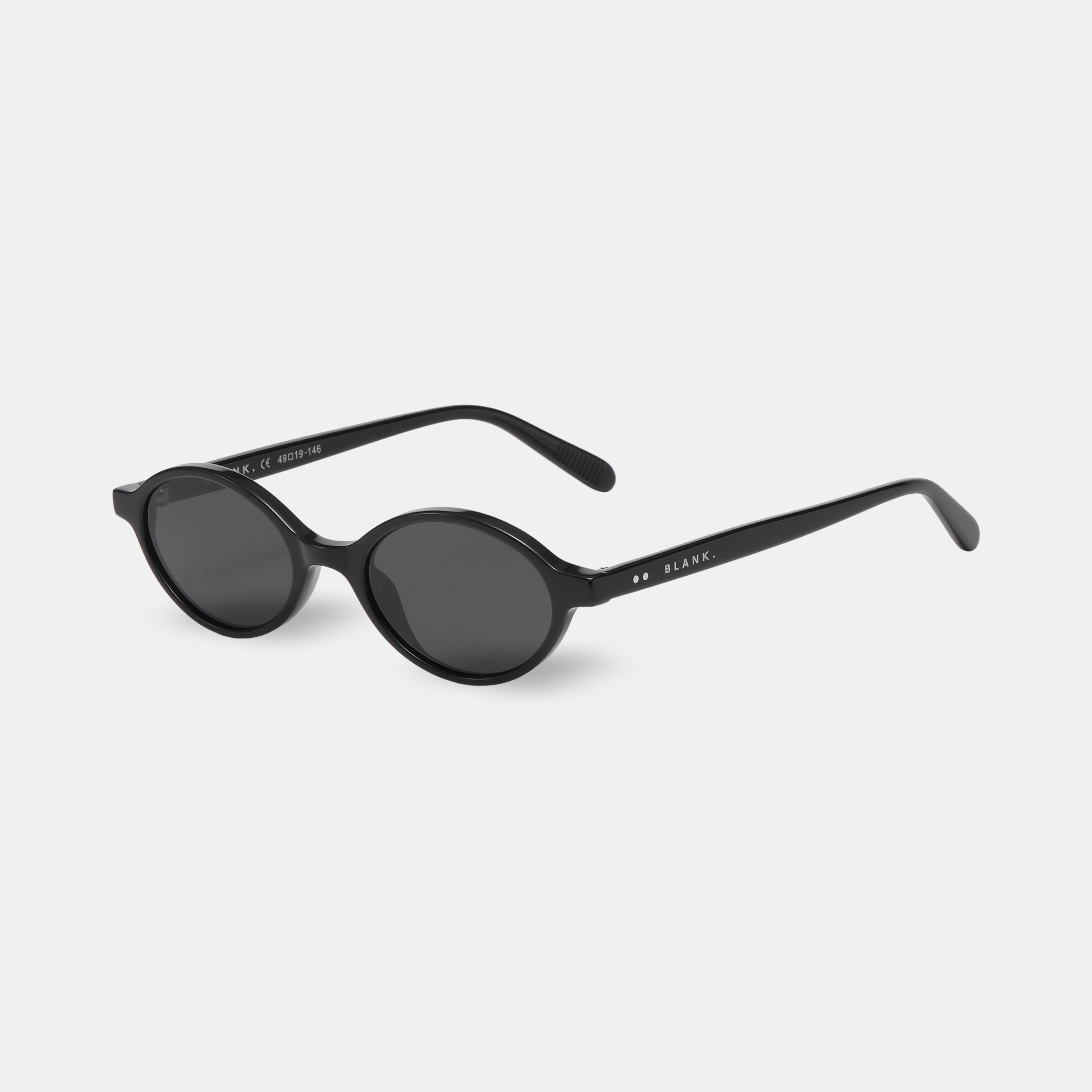 VERA. - Noir Black